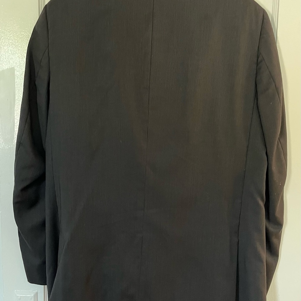 Kenneth Cole suit - Picture 3 of 6